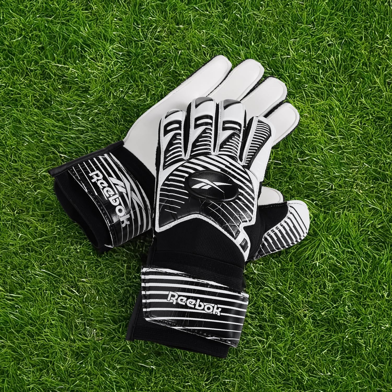 image:imageReebok Soccer Goalie Gloves Goalkeeper Gloves with Breathable Design Comfortable Fit amp High ProtectionWhite