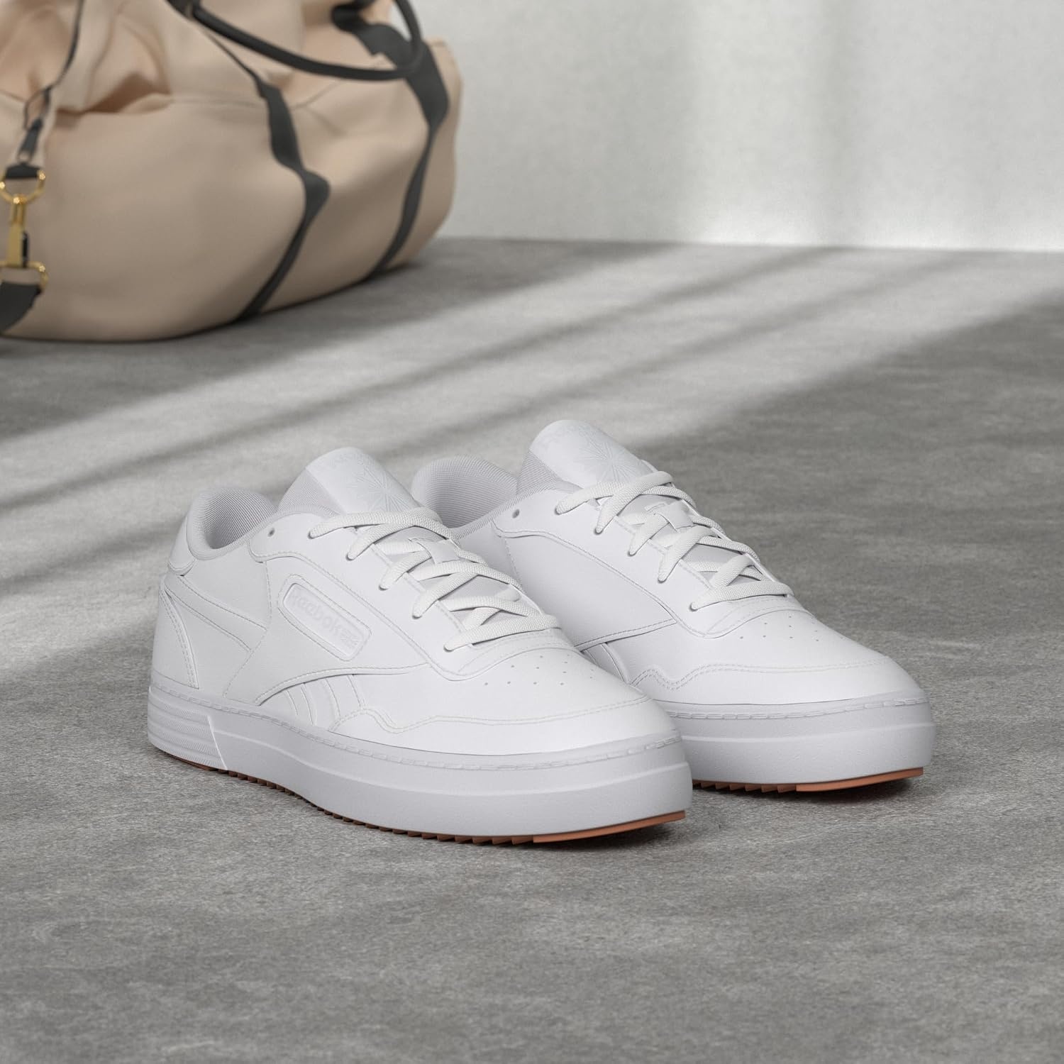 image:imageReebok Womens Club MEMT WorkWhiteTrue GreyRubber Gum
