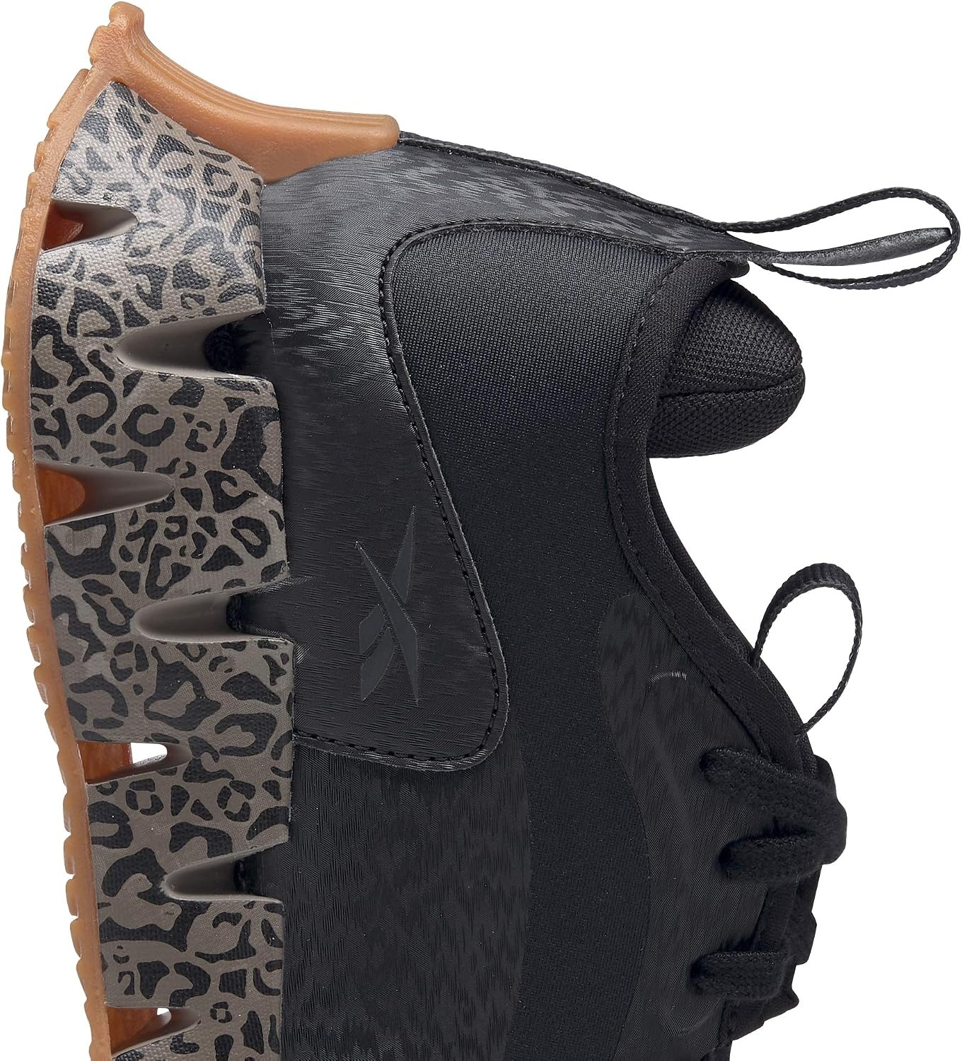 image:imageReebok Womens Zig Dynamica SneakerNegbs Ftwbla Rbkg03