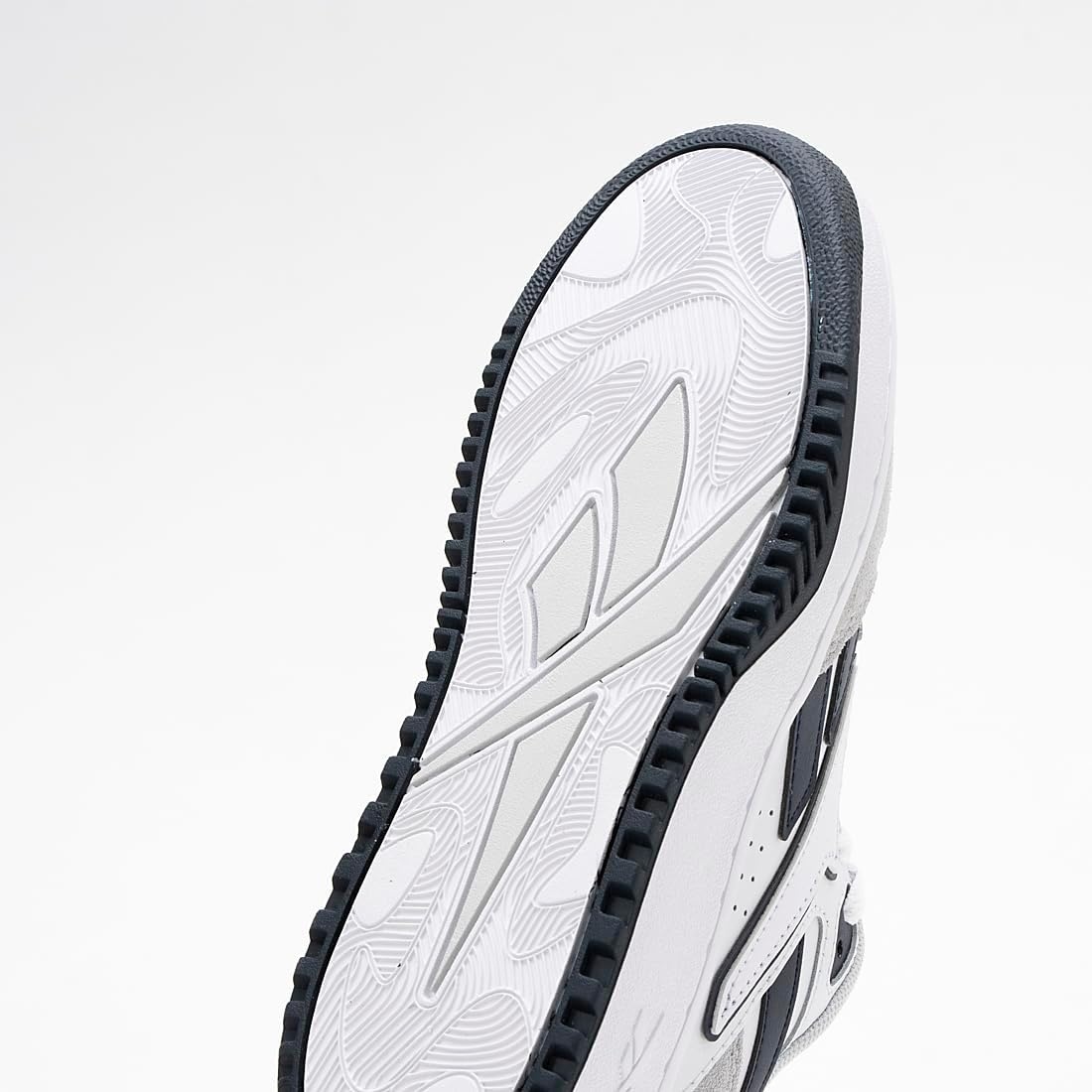 image:imageReebok ATR ChillFlatwht Pugry2 Vecnavy