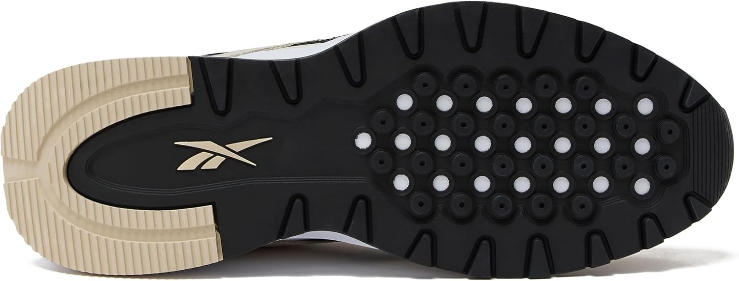 image:imageReebok Lifestyle Classic Leather 2400Vintage ChalkSandBlack