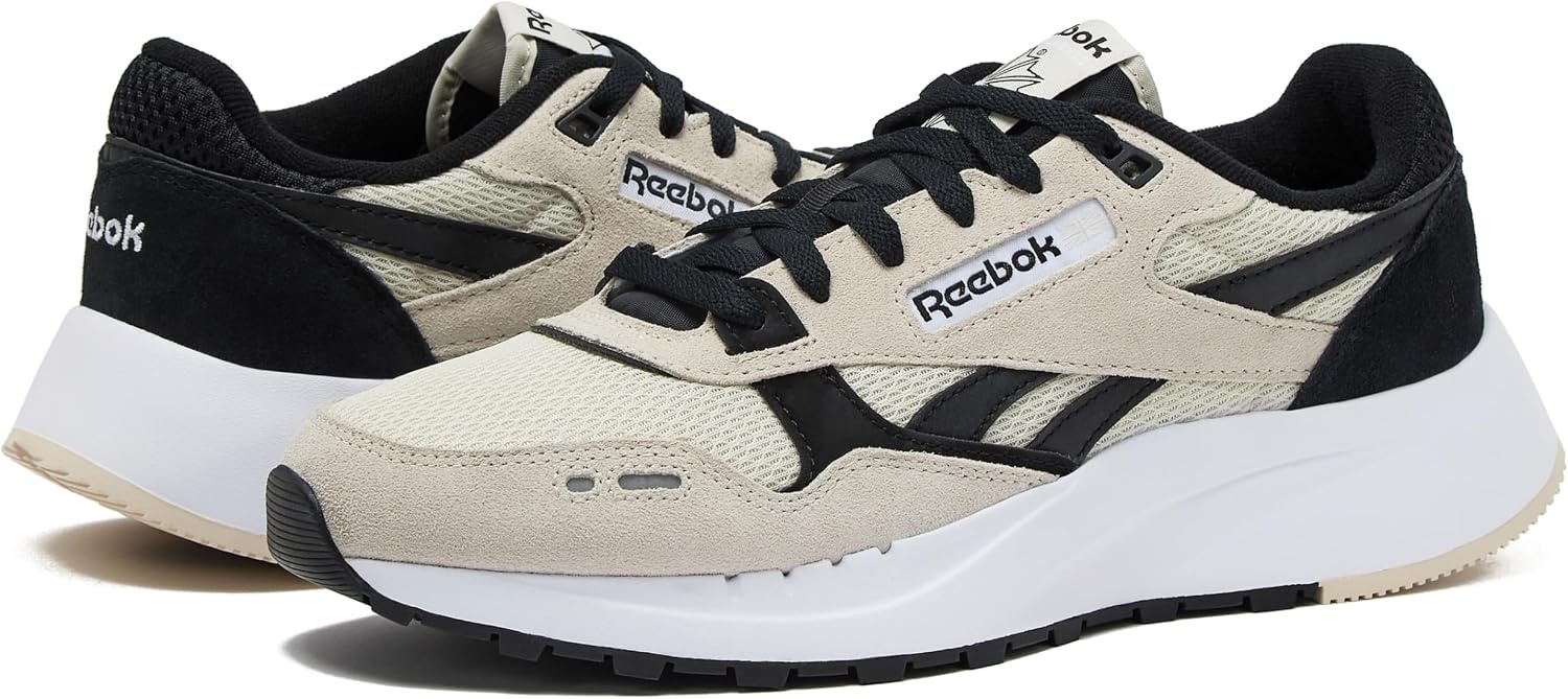 image:imageReebok Lifestyle Classic Leather 2400Vintage ChalkSandBlack