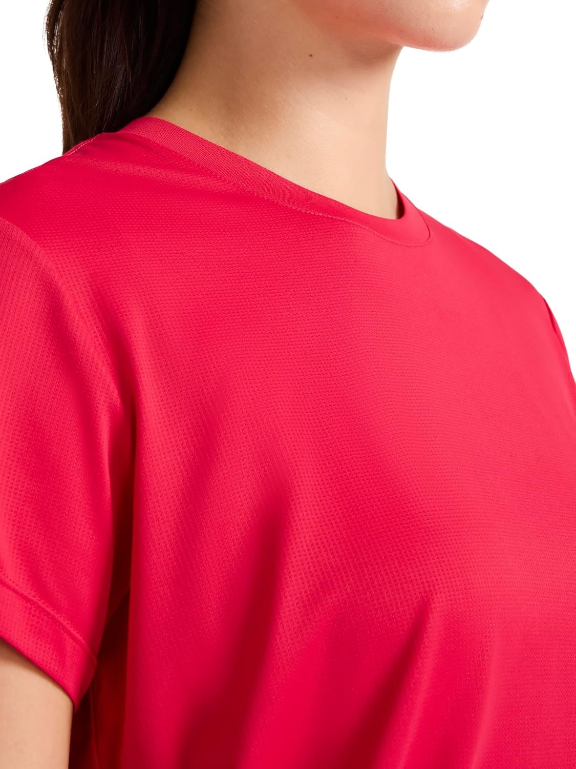 image:imageReebok Womens Weightless Short Sleeve Mesh Crewneck TShirt Standard Fit Stretch Poly FabricLove Potion