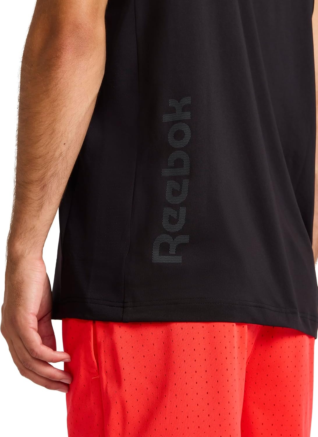 image:imageReebok Mens Muscle Performance Crewneck Tank TopBlack Outrun